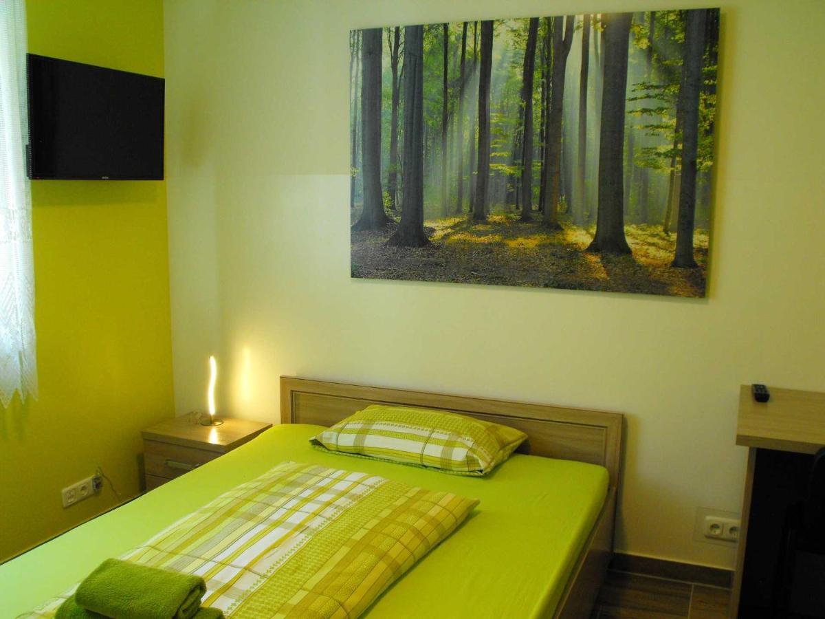 Pension Froschprinz Зелигенштадт Экстерьер фото